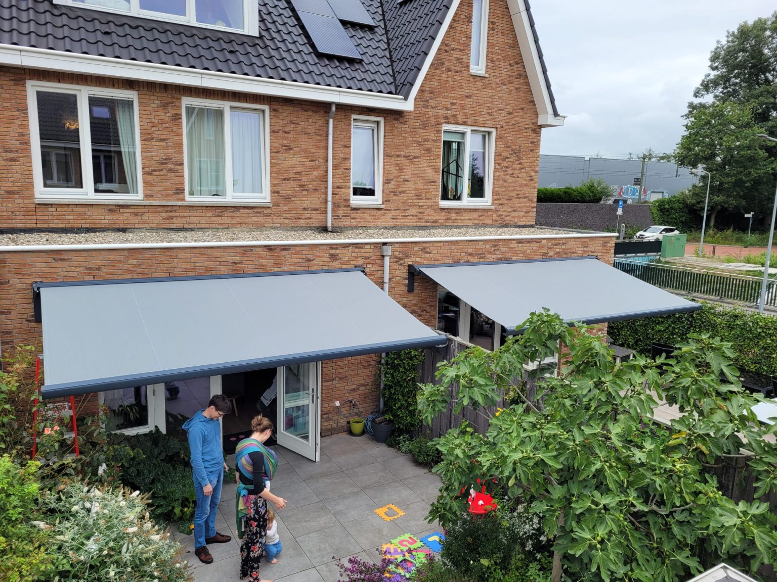 Terrasschermen Den Dolder Met Brel motor Antraciet