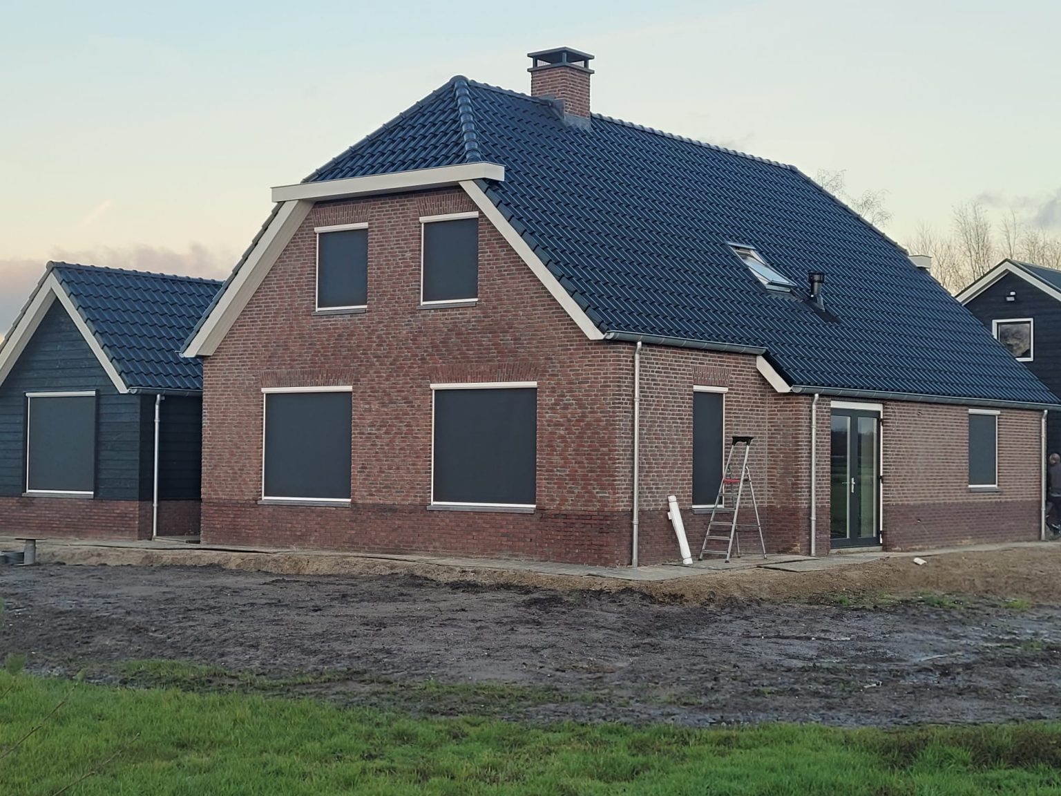 Windvaste screens Ede met afstandsbediening